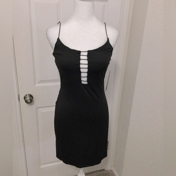 bebe Dresses & Skirts - Bebe Bodycon Dress